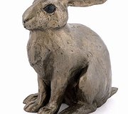 Frith Sculptures - Lilac Leveret Sitting