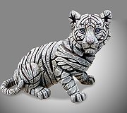 Edge Sculpture - Tiger Cub Siberian