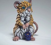 Edge Sculpture - Fieldmouse